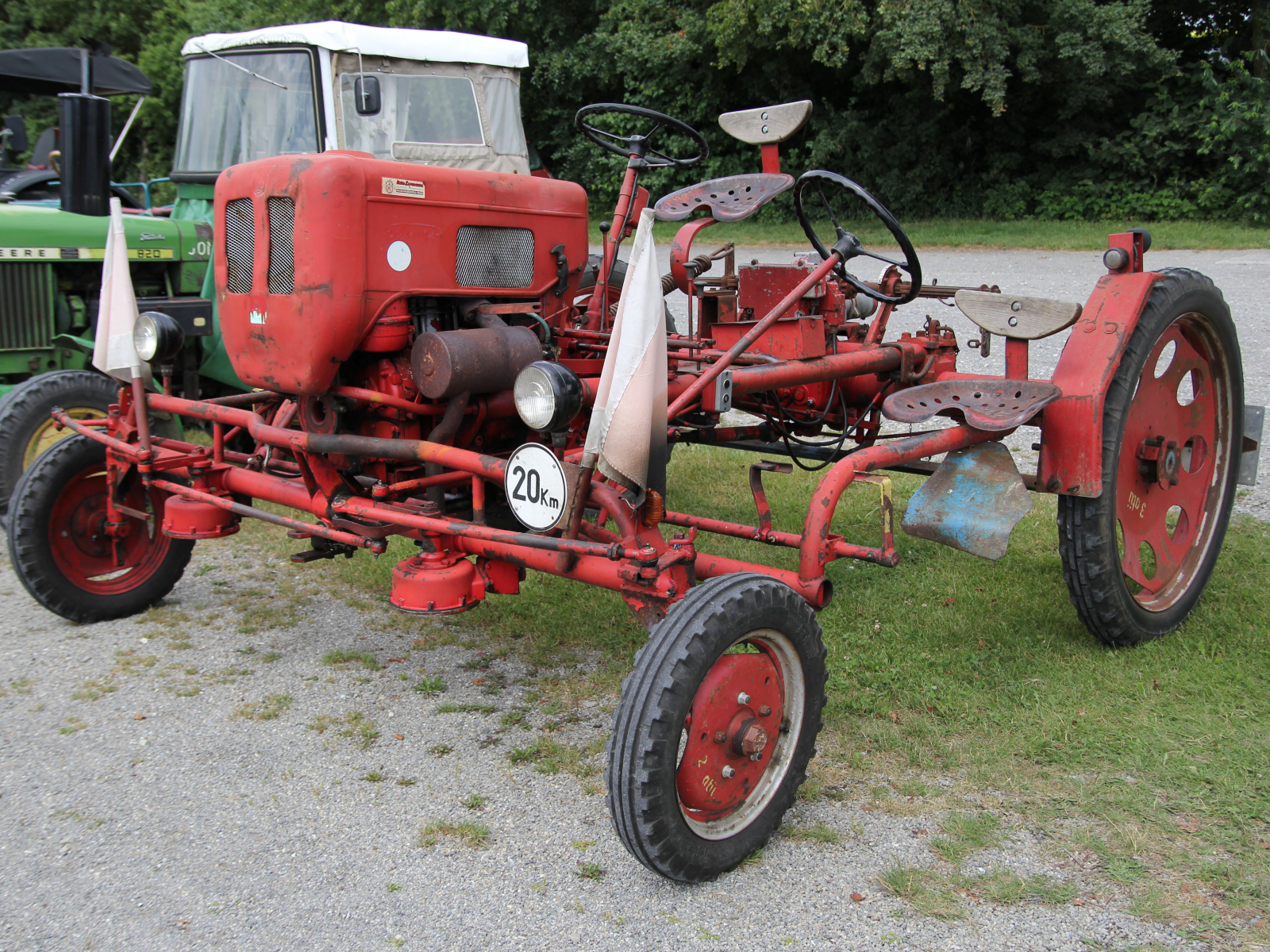 Schmotzer Kombi Pflegeschlepper