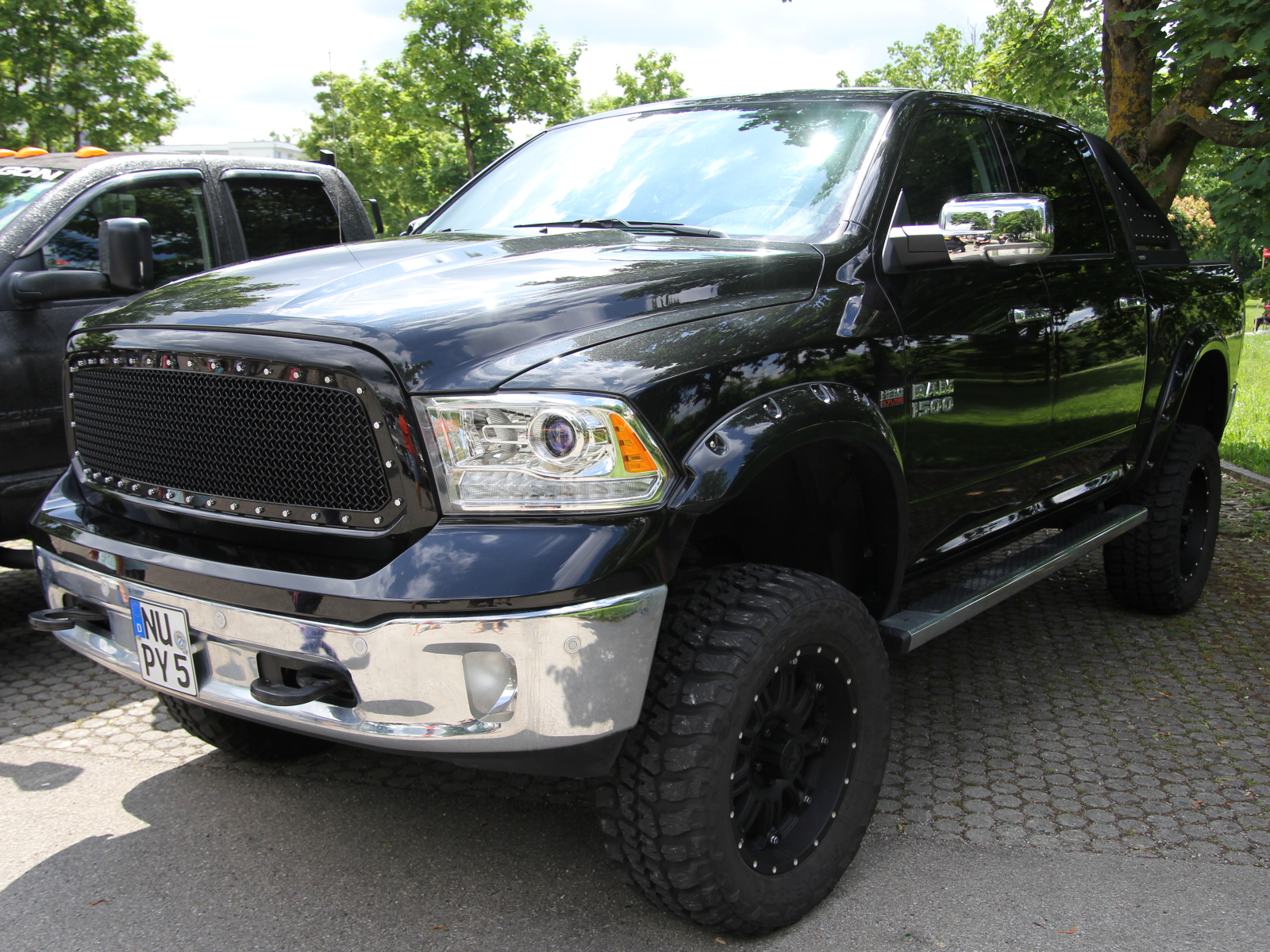 Dodge RAM 1500 HEMI