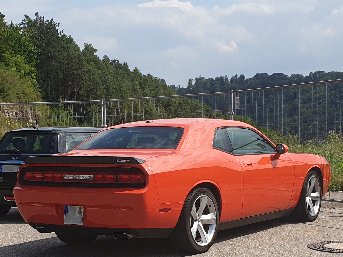 Dodge Challenger SRT 8