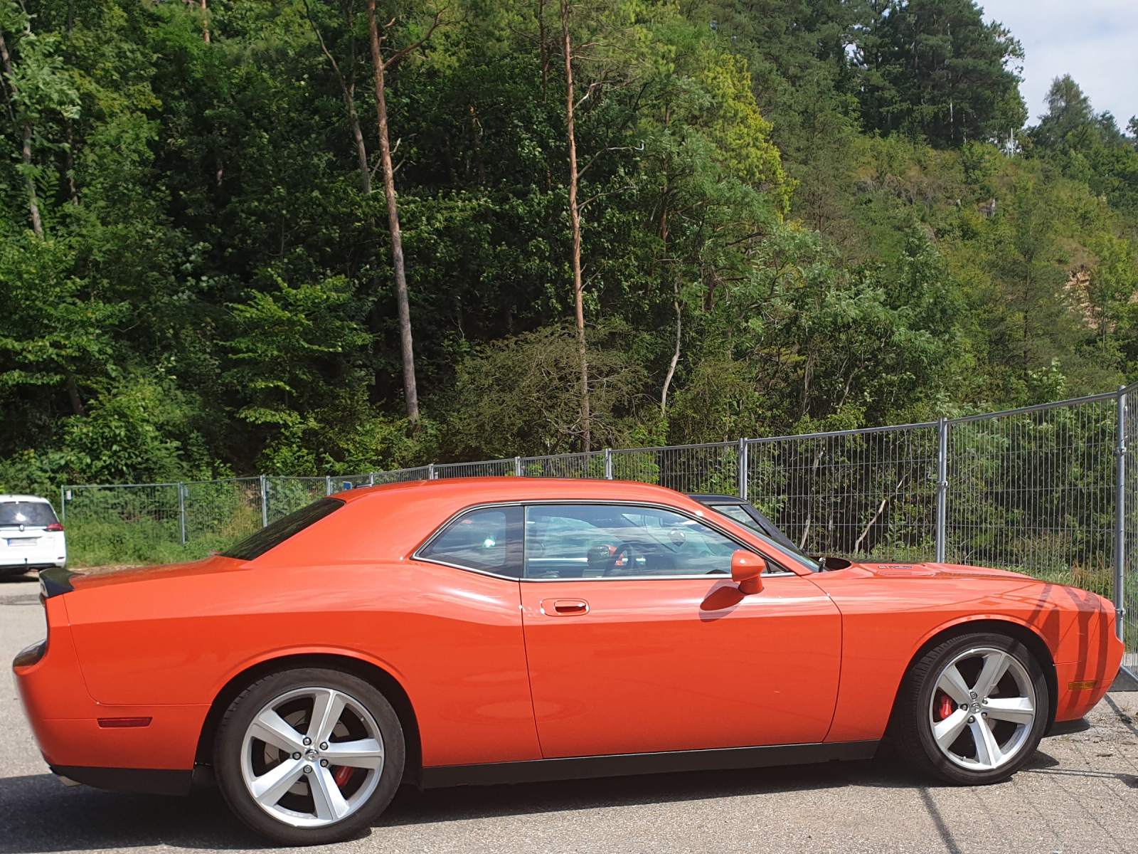 Dodge Challenger SRT 8