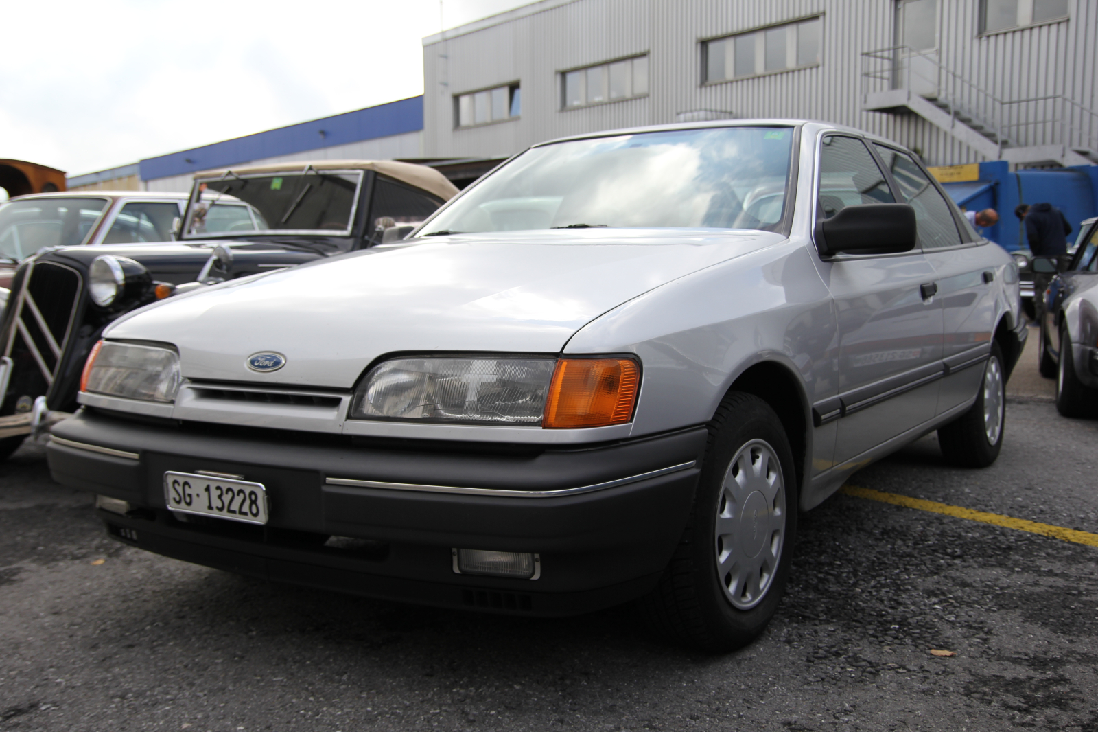 Ford Scorpio Mk.I