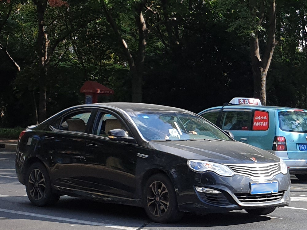 Roewe 550