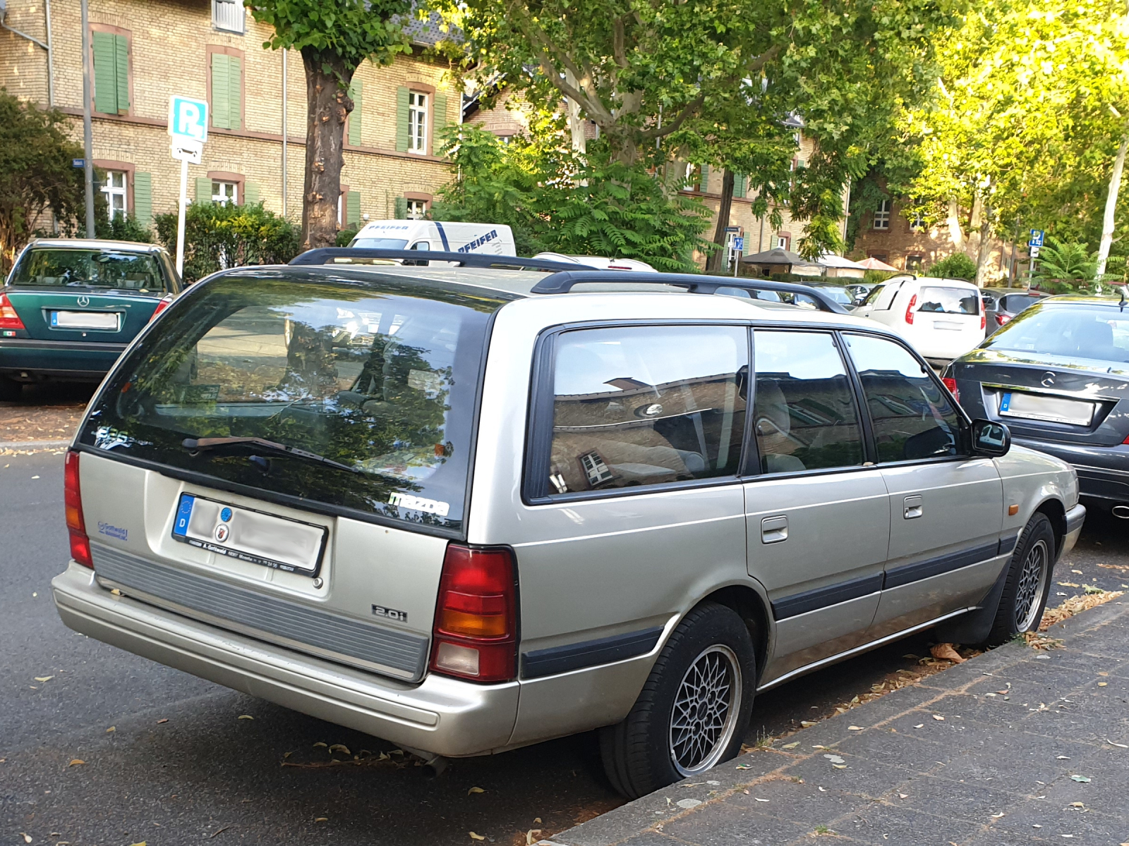 Mazda 626 2,0i Kombi