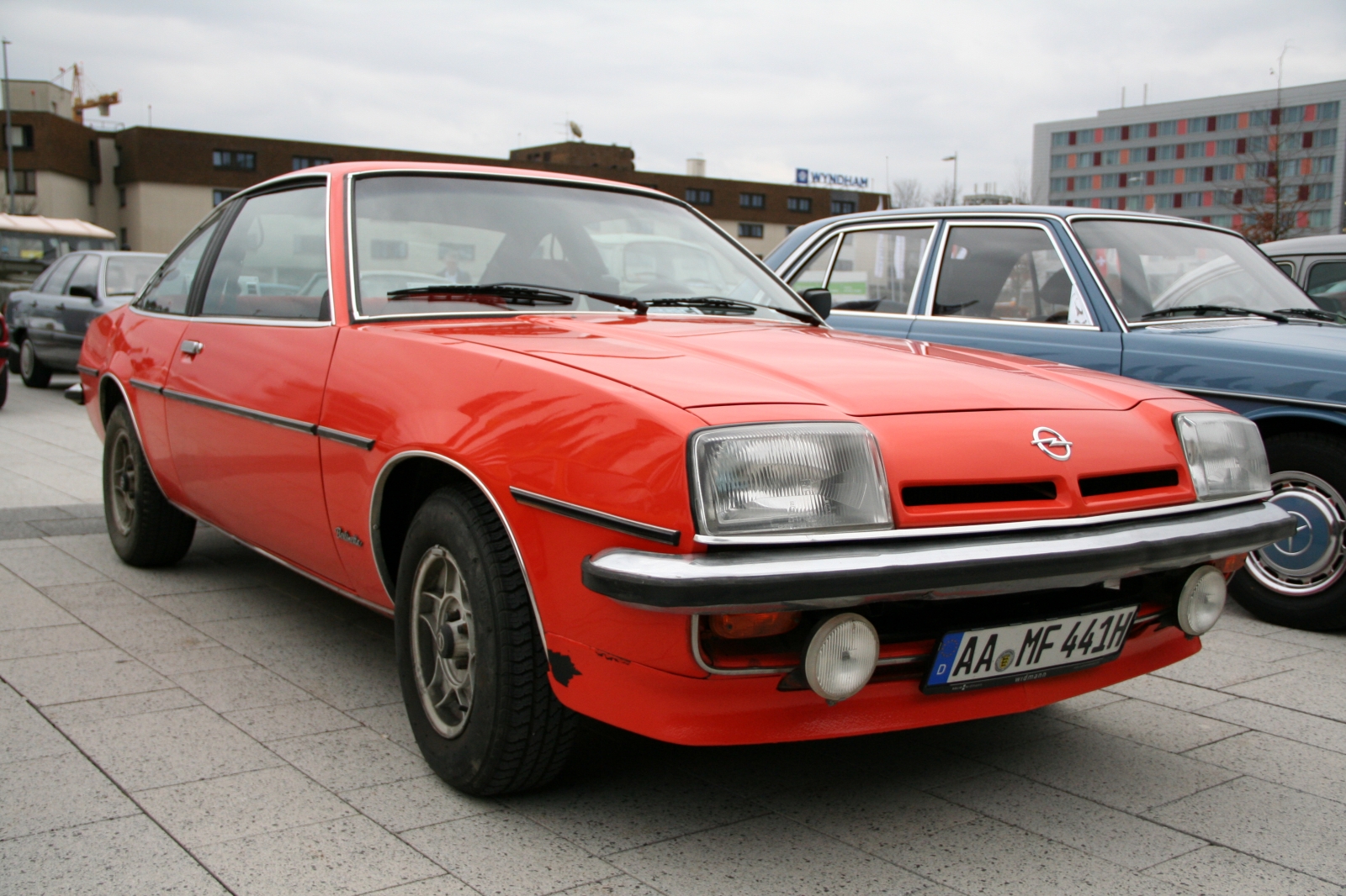 Opel Manta B E