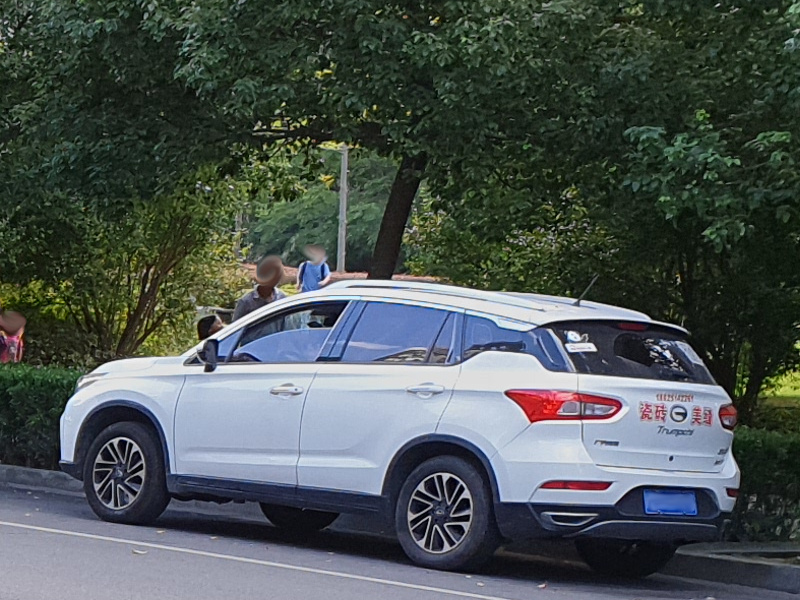 GAC Trumpchi GS4