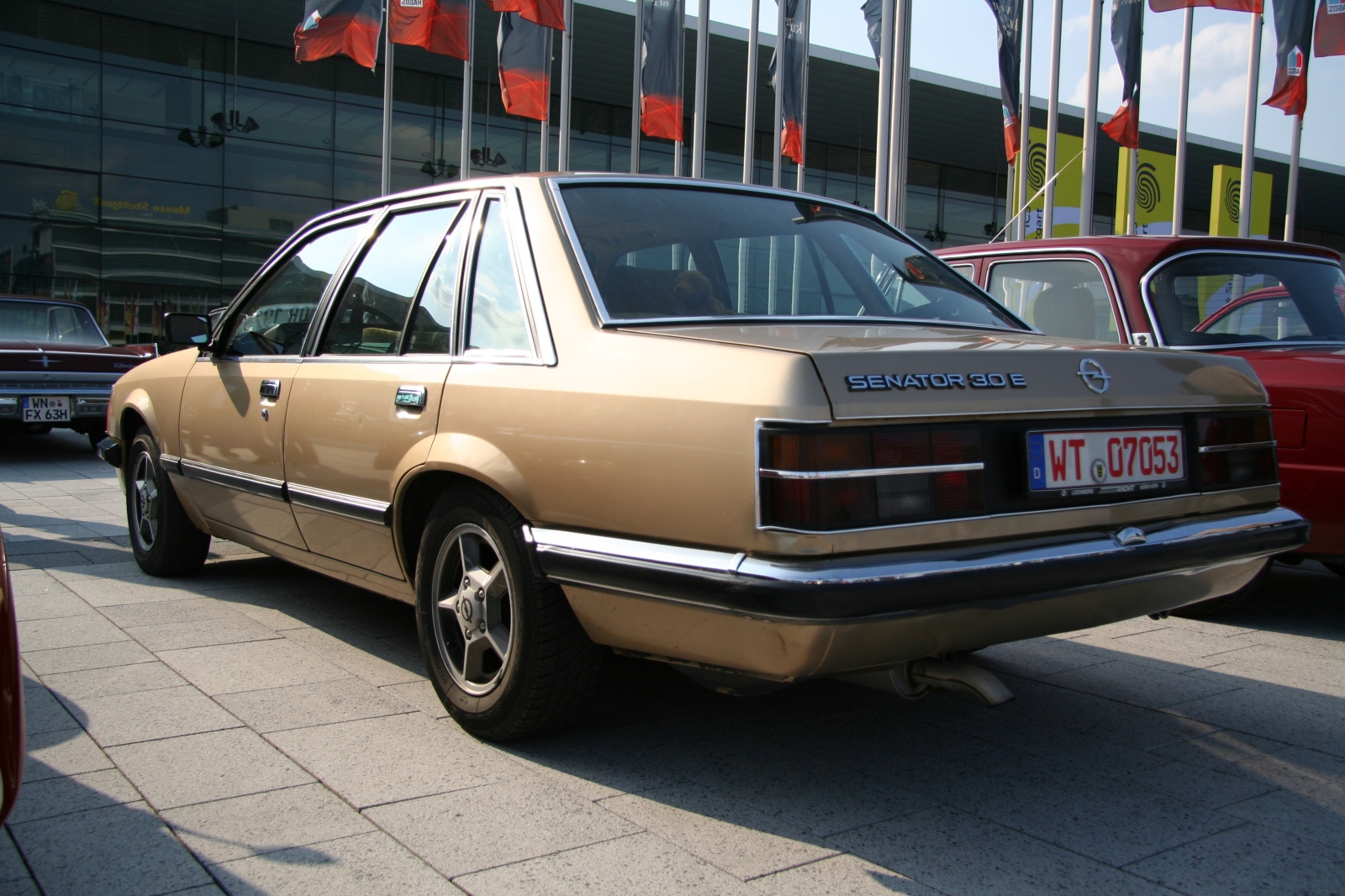 Opel Senator A 3,0 E