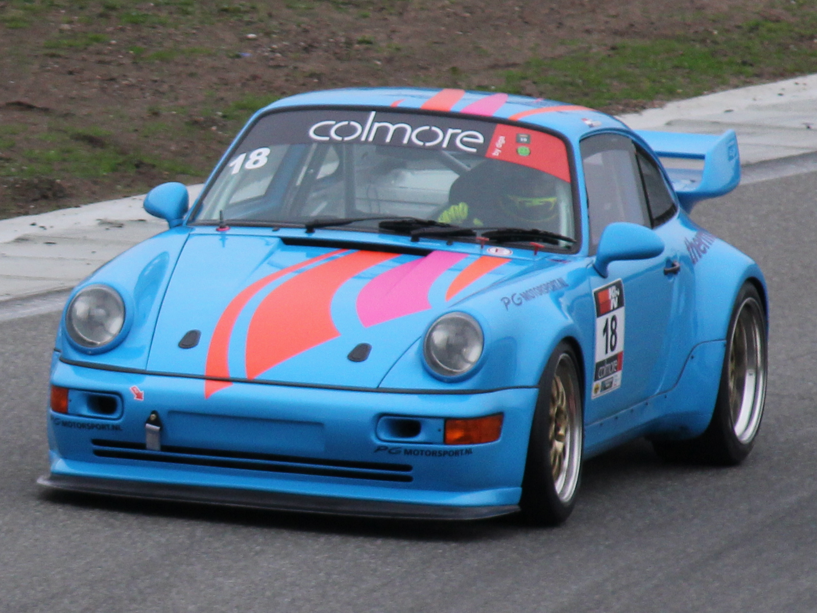 Porsche 911 (964)