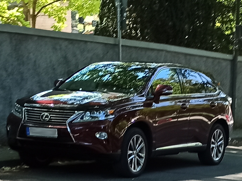 Lexus