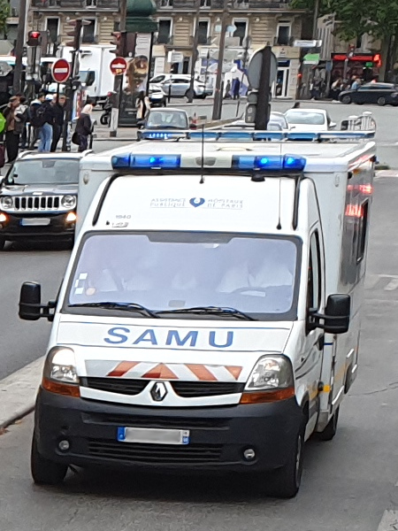 Renault Master SAMU