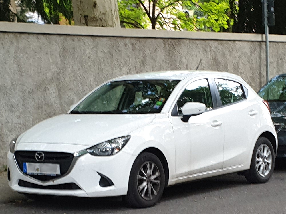 Mazda 2