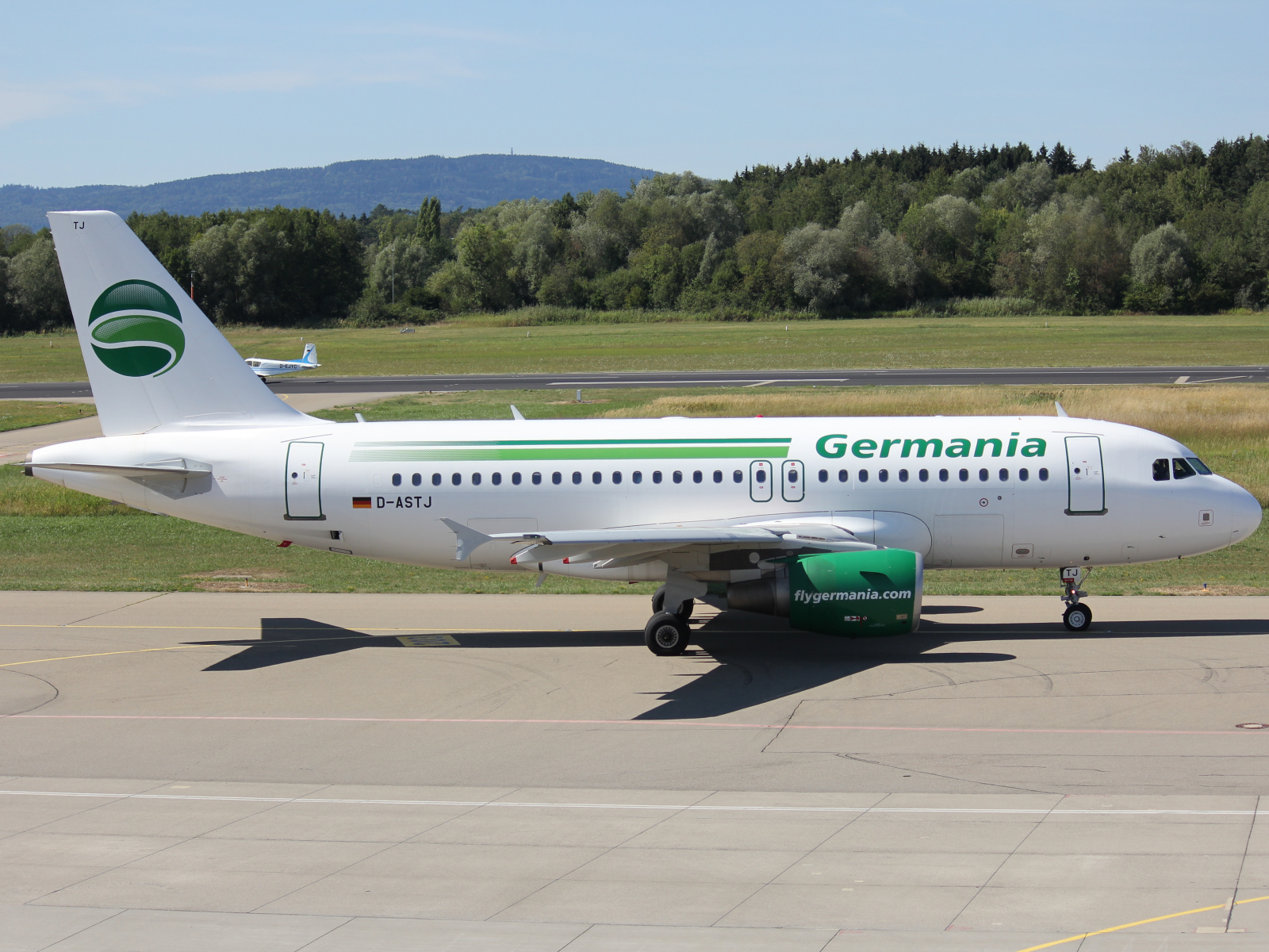 Airbus A 319-111 von Germania