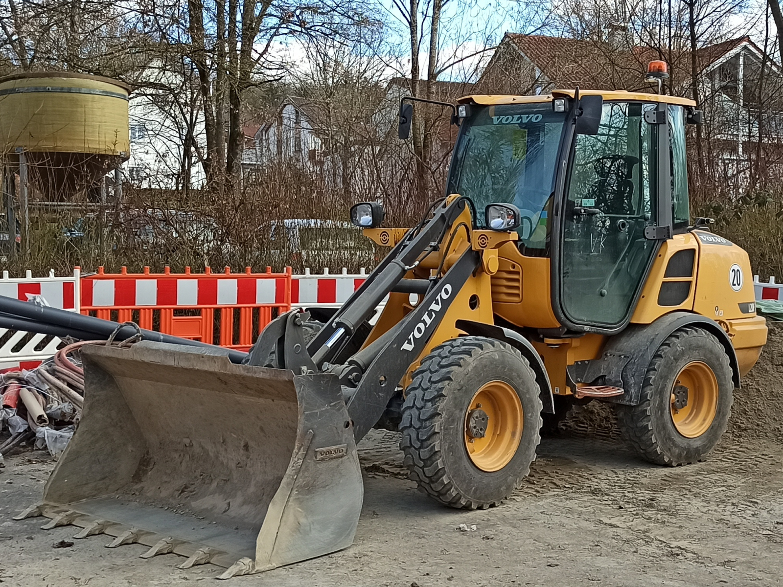 Volvo L20F
