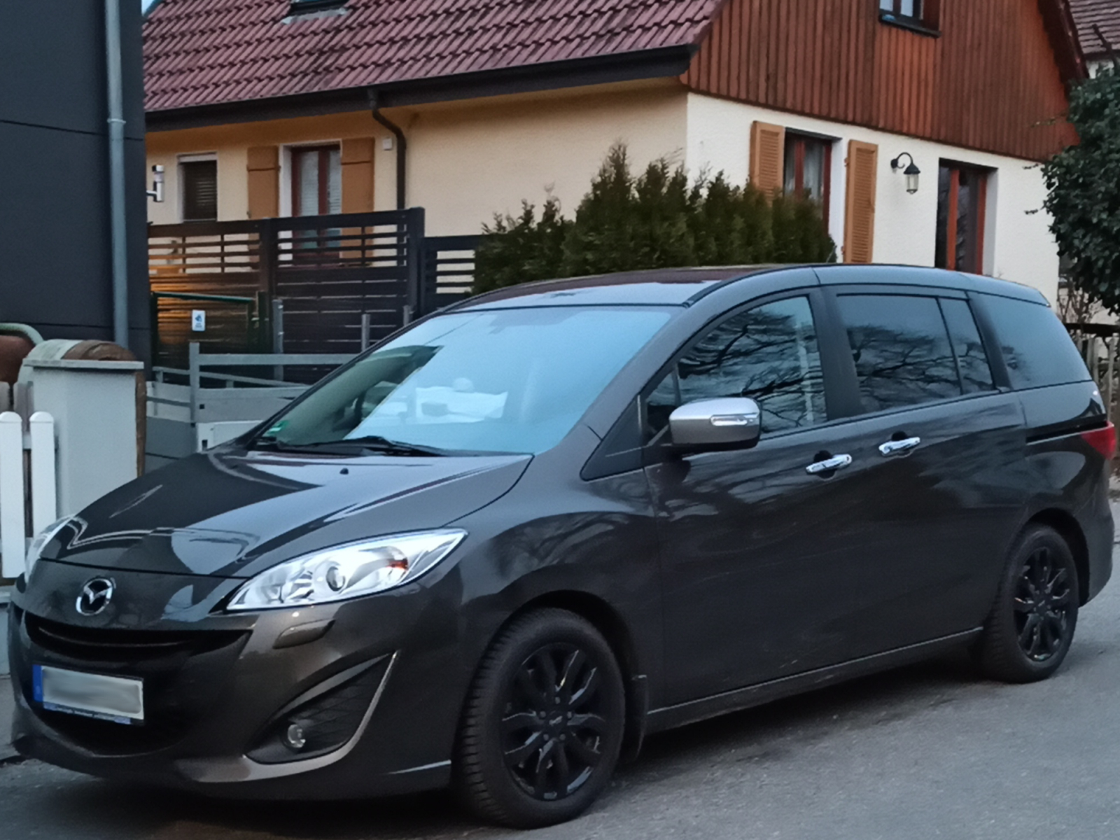 Mazda 5