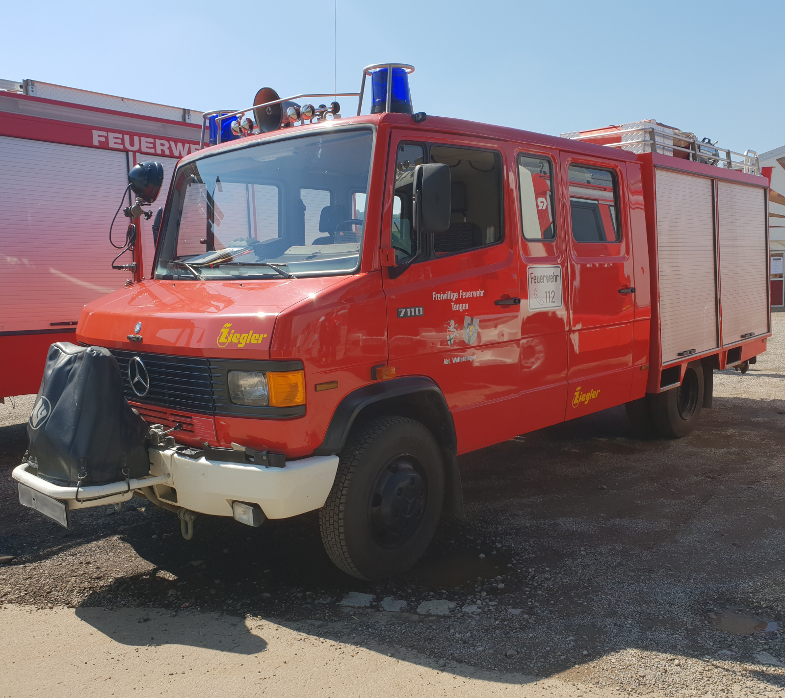 Mercedes Benz 711 D Feuerwehr mit Aufbau von Ziegler