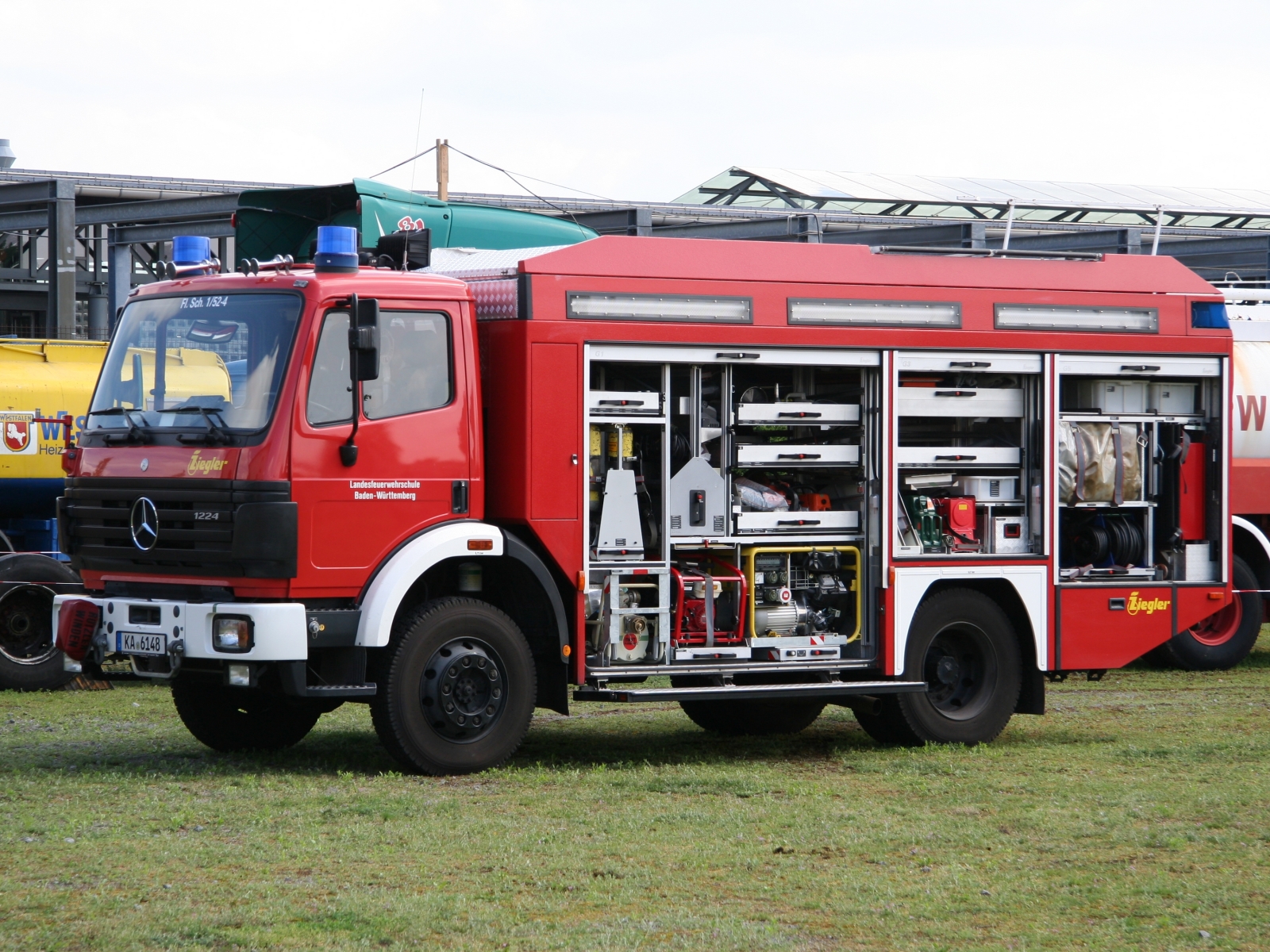 Mercedes Benz 1220 Feuerwehr mit Aufbau von Ziegler