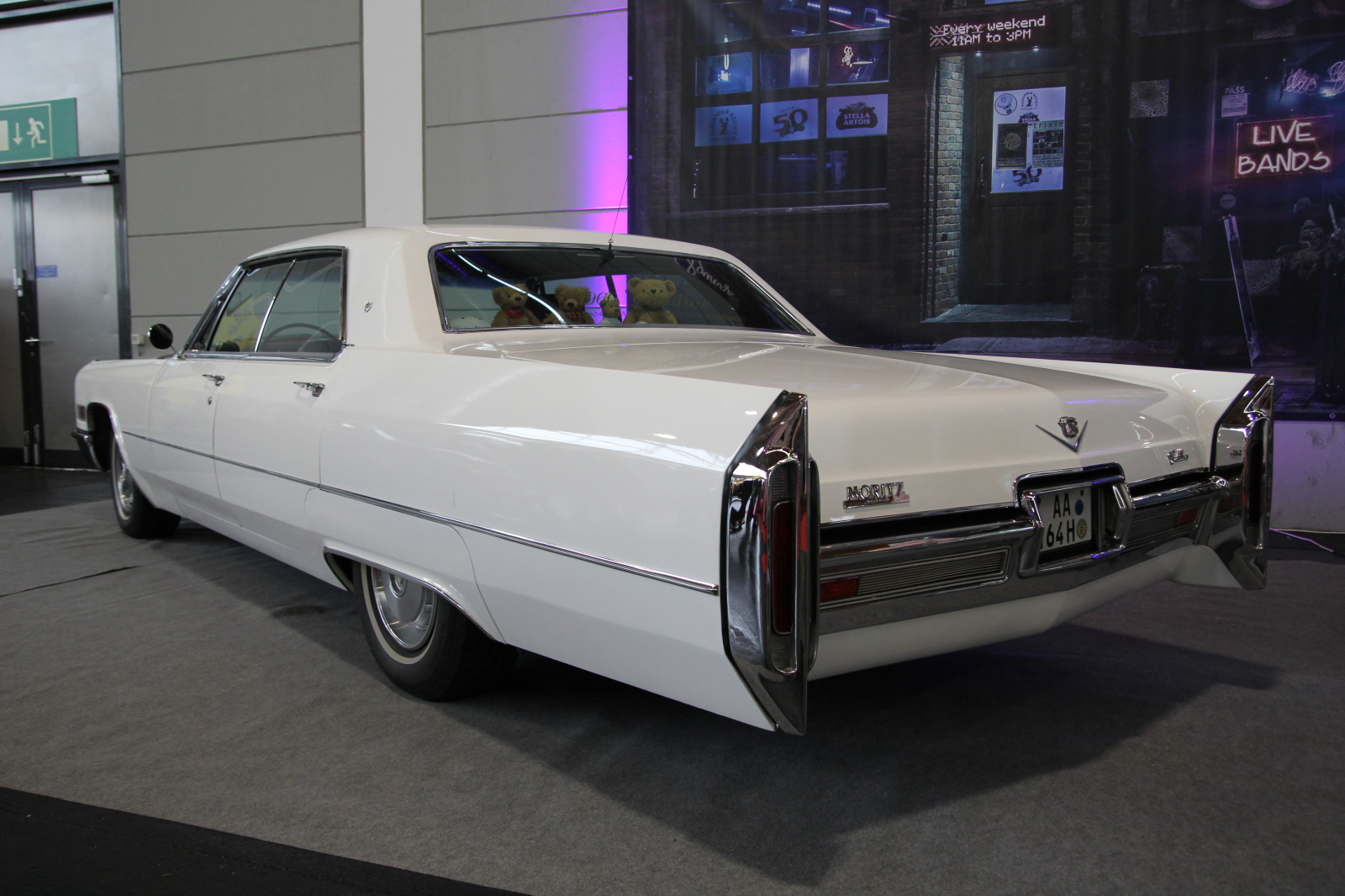 Cadillac Sedan De Ville