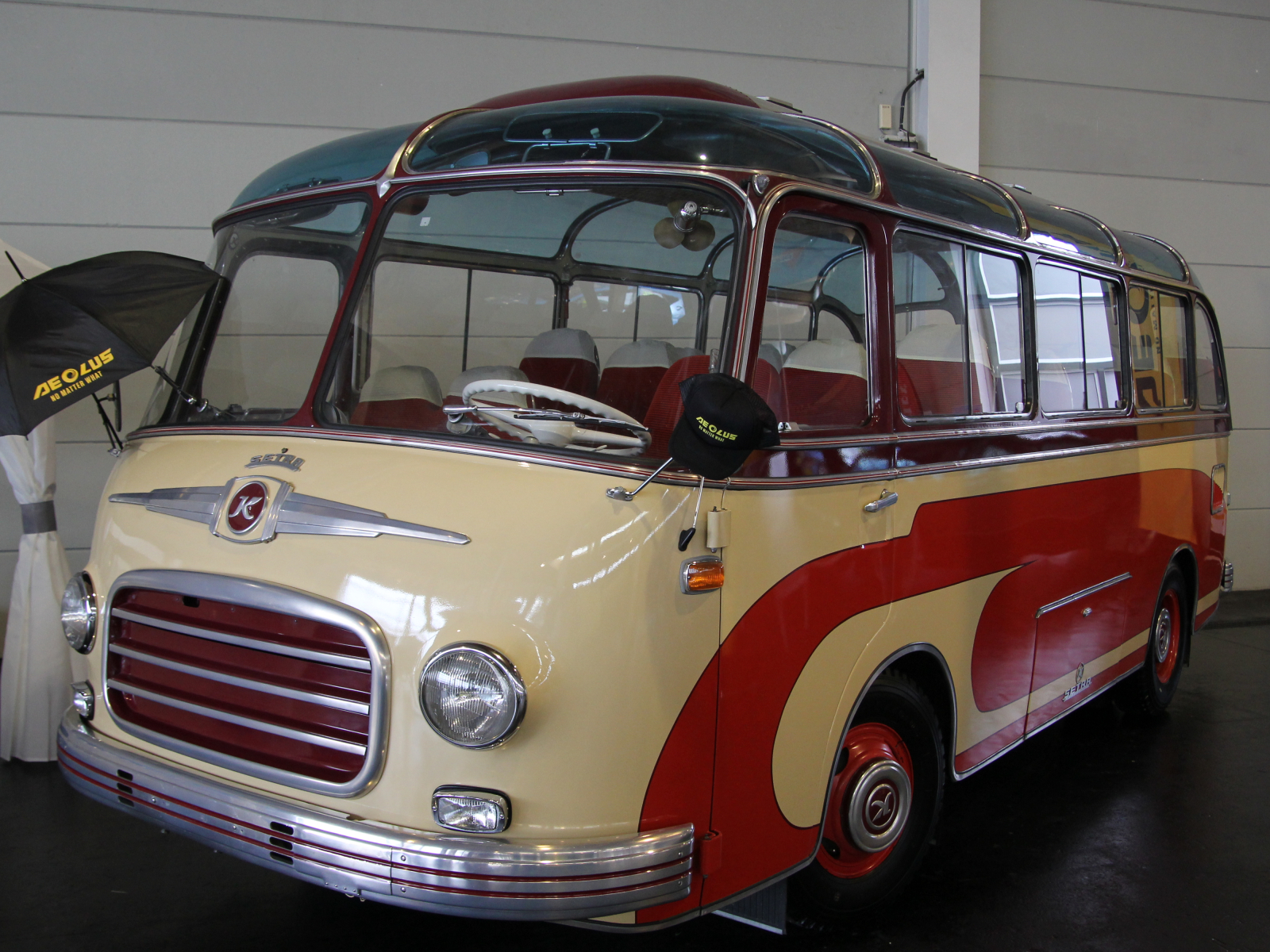 Kaessbohrer Setra S 6