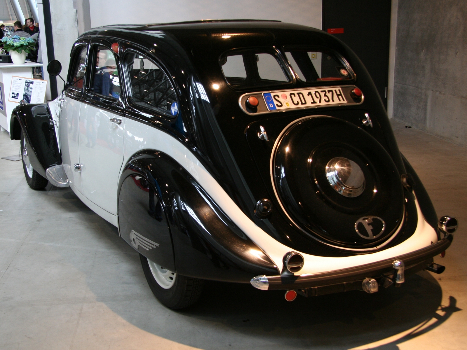 Peugeot 402 Grand Luxe