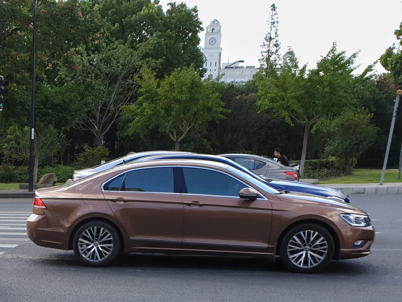 VW Lamando