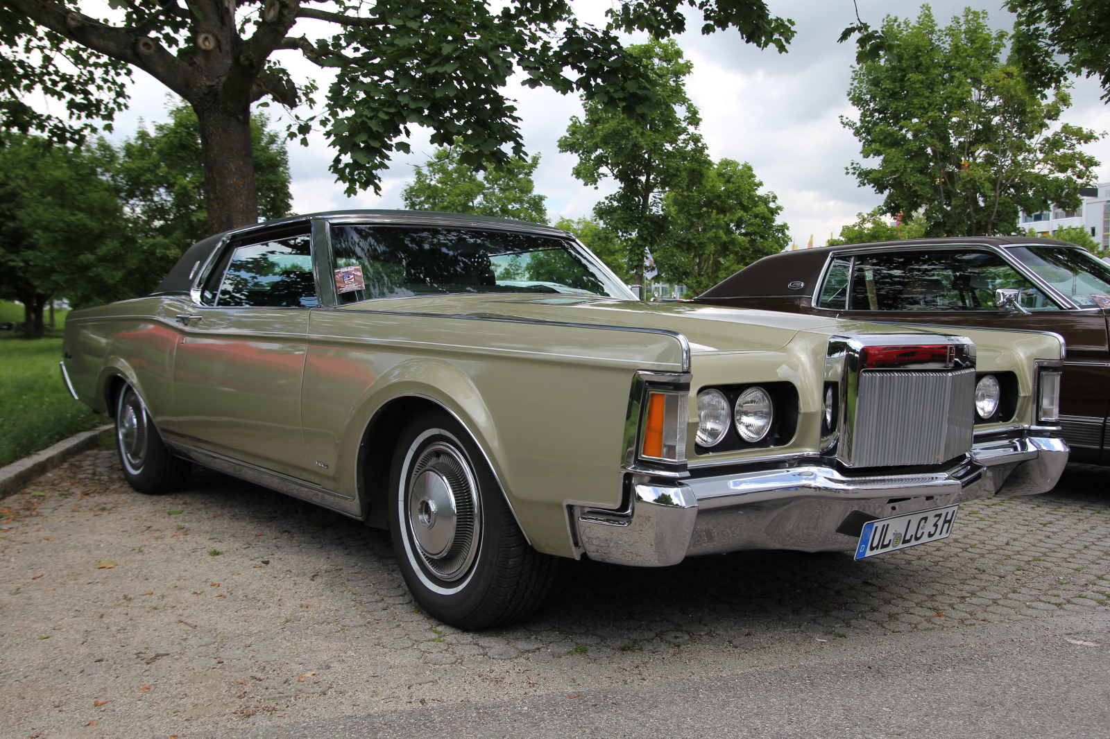 Lincoln Continental