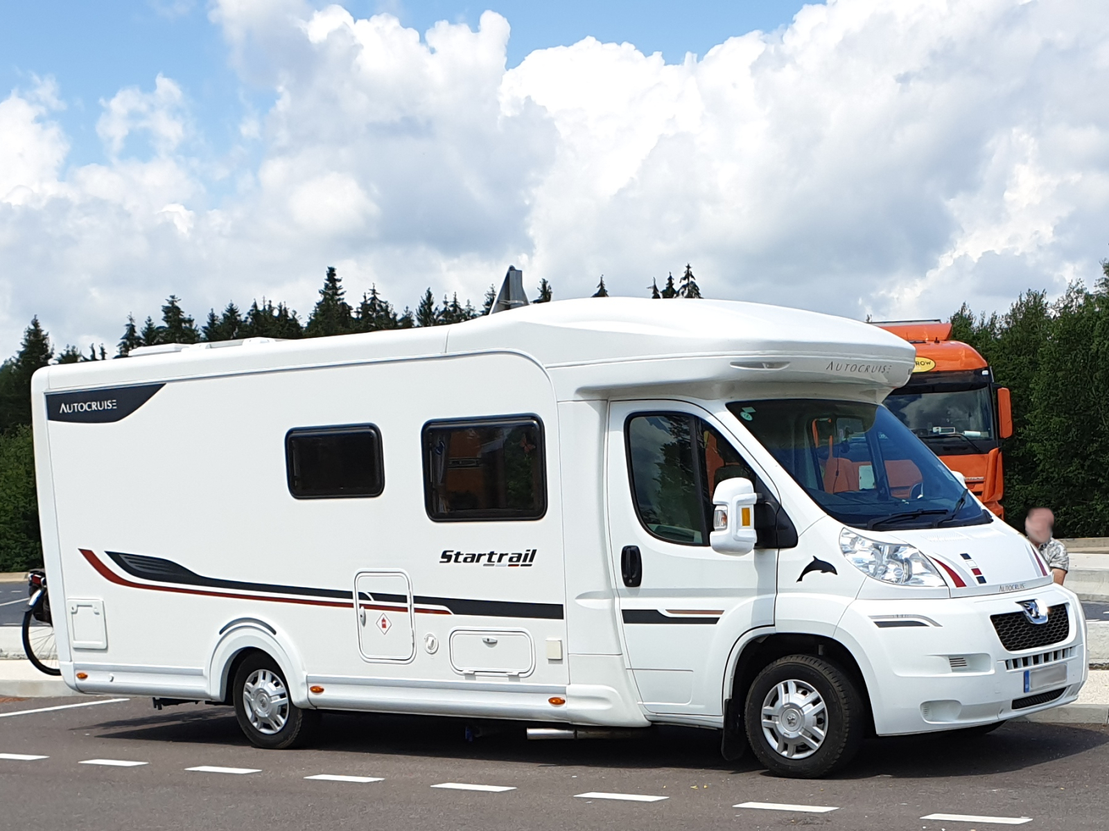 Autocruise Startrail auf Peugeot