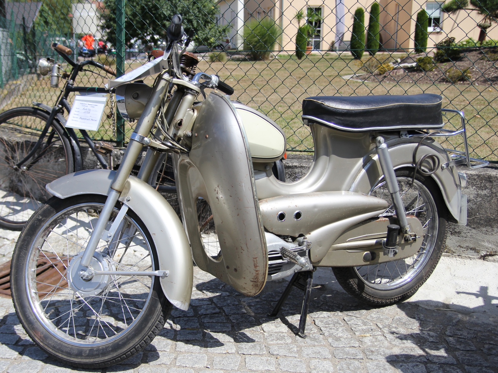 DKW