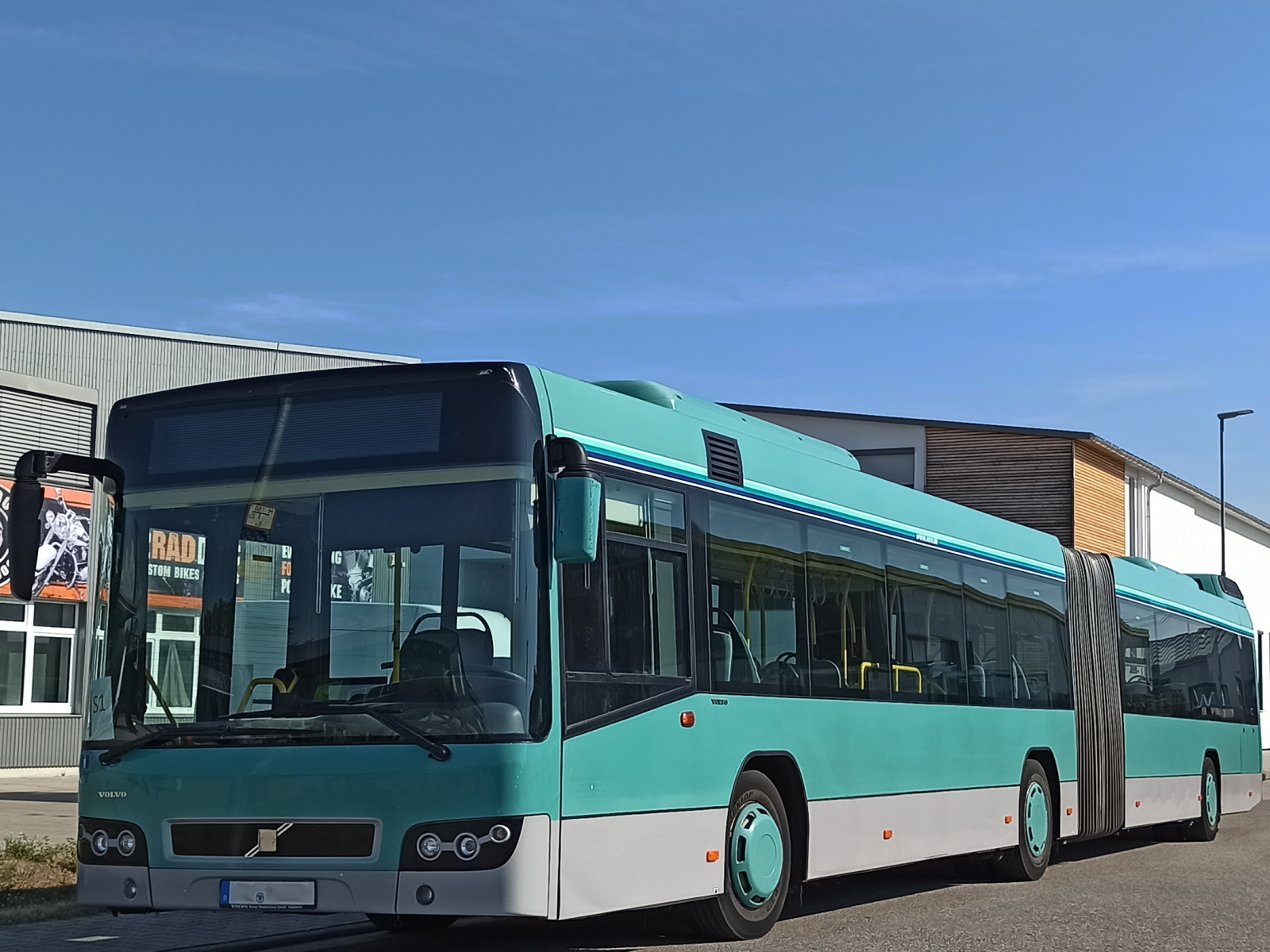 Volvo 7700