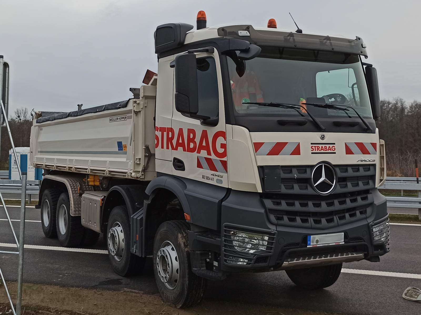 Mercedes Benz Arocs 4145