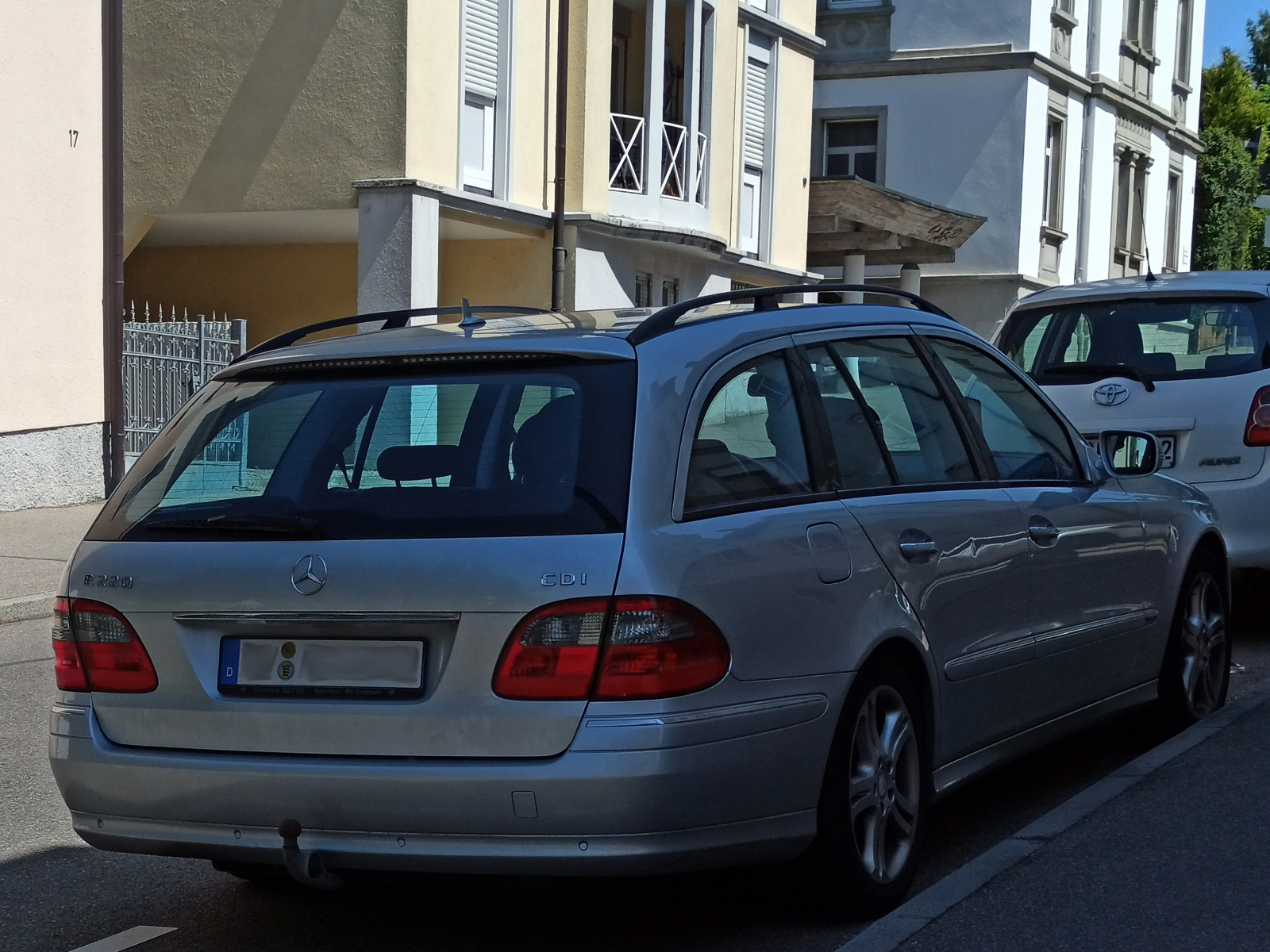 Mercedes Benz E 220 CDI T-Modell S 211