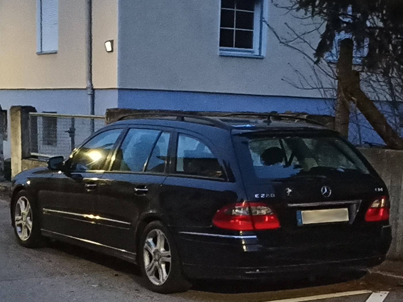 Mercedes Benz E 220 CDI S 211 T-Modell